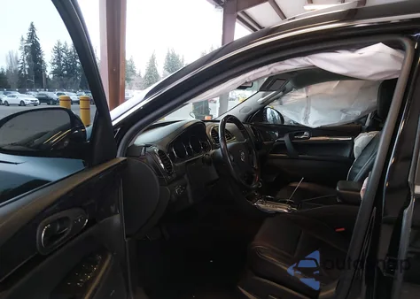 2017 Buick Enclave Leather z USA, uszkodzony, nr VIN 5GAKVBKD7HJ332515